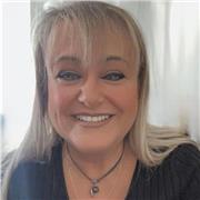 Apasionada por la enseñanza y la inclusión educativa, con experiencia en diversidad y necesidades especiales.