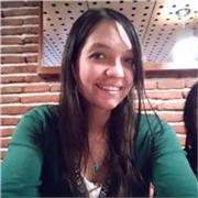 Hello there! I'm Yenifer Angel, from Colombia. I love to combine teaching with Music and Yoga. 