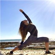 Entrenador personal Licenciado y con máster en salud, especialista en pilates, yoga, entrenamiento funcional y suelo pélvico