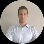 profesor de apoyo escolar en contabilidad actualmente cursando el ultimo año en administracion y direccion de empresas por la USC