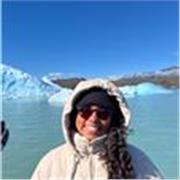 me llamo Daniela, tengo 21 años y estudio 3º de Estadística. Ofrezco clases particulares de Matemáticas (todos los cursos) y Química (hasta 4º de ESO), tanto online ( /hora) como presenciales en Granada ( /hora, según la zona). Tengo experiencia dando cla