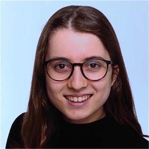 Laura Stenzel Nachhilfelehrer aus Saarbrücken