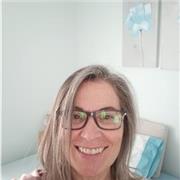 Apasionada por el francés ofrezco clases a principiantes que quieran aprender francés o estadística