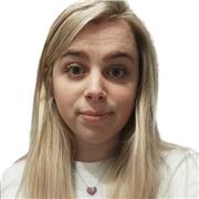 Profesora particular con 5 años de experiencia ofrece clases particulares de inglés y matemáticas para niños y adolescentes