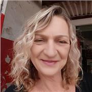 Dou aulas em algumas areas de direito . Estudo biblico e terapia para dependentes quimicos