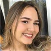 Professora de inglês que ensina para todas as idades