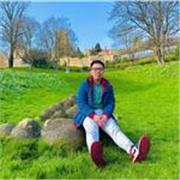 English tutor providing lessons for students