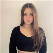 offro lezioni personalizzate di diverse materie, sarei grata di potervi aiutare!