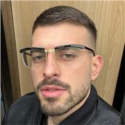 English lessons for beginners in Kumanovo (online or in-person), taught by a Bachelor’s Degree in Economics graduate wi