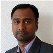 Computer science tutor with industry experience