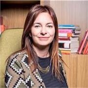 Buongiorno, insegno part time, sono paziente e chiara, abituata a stare con allieve e allievi di primaria e secondaria