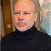 I give private lessons tailored to your needs.
I lived and worked in Madrid for two years and also have travelled to Ecuador.