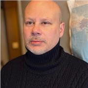 I give private lessons tailored to your needs.
I lived and worked in Madrid for two years and also have travelled to Ecuador.