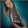 Profesora imparte clases particulares de lenguaje musical y clarinete adaptadas al alumno de forma individualizada