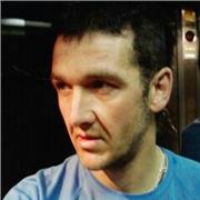 Más de 20 años de experiencia. Titulado en empresariales y título de Euskera