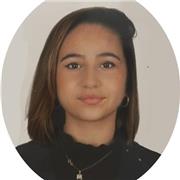 Soy una estudiante de un doble Grado Universitaro en Ciencias Políticas y Filosofia. He dado clases de apoyo de las materias de ciencias sociales y humanidades a estudiantes de la ESO y bachillerato