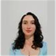 Tutora de ciencias sociales y español, con experiencia en tutorías, desarrollo de iniciativas pedagógicas, dinámicas y creativas