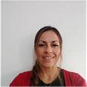 Hola! Mi nombre es Erika Aranguren y te ayudo a reconectar con tu cuerpo, eliminar tensiones y mejorar tu postura sin moverte de🏡