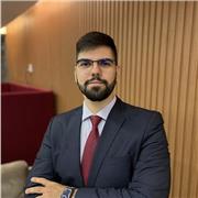 Professor de Direito e de Inglês