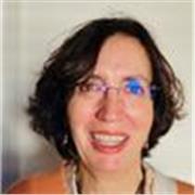 Profesora de español para extranjeros con amplios conocimientos de varios idiomas y gran vocación por enseñar y ayudar