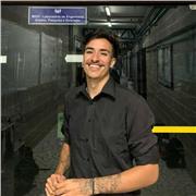Professor Particular de Matemática, Química, Física e ensino infantil. Formado, com experiência em escolas particulares tanto online quanto presencial