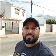 Analista programador, con experiencia haciendo clases de ofimática en institutos de educación superior en Chile.