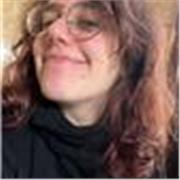 Sono una studentessa universitaria, studio economia, sono disponibile per impartire lezioni di qualsiasi genere