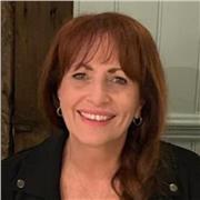 Beverley De Bruijn