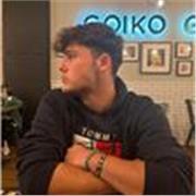 Profesor de futbol experiencia previa como jugador y capaz de adaptarme a cualquier alumno.