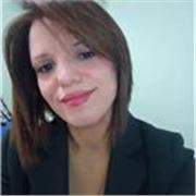 Licenciée en français, je propose des cours personnalisés du primaire au collège et pour adultes.