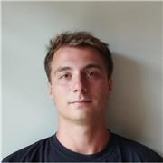 laureando in business and management offre lezioni di economia sia in italiano che in inglese