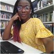 Profesora de inglés con más de diez de experiencia docente. Licenciada y Máster en Educación. Ofrezco clases de inglés para niños.