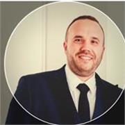 Ingegnere Informatico con esperienza nella docenza di materie tecniche informatiche