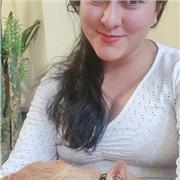 Docente de apoyo para estudiantes en el área de biología