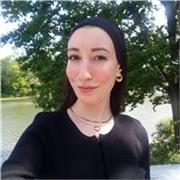 Engagierte und zuverlässige Nachhilfelehrerin für Arabisch mit viel Geduld 