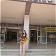 Diplomata al liceo classico con 100, attualmente studentessa di lettere alla Sapienza. Do ripetizioni di latino, matematica e aiut