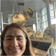 Profesional de ciencias de la salud imparte clases