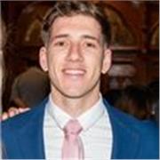 Se imparten clases de Geografía, por un profesor de nivel medio con estudios superiores