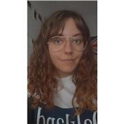 Maestra de primaria para todas las materias escolares.