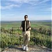 English tutor for people of all ages and backgrounds