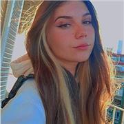 Estudiante que puede ejercer de professora de Catalán, Castellano o Historia
