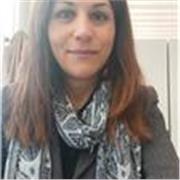 Offro lezioni a bambini di scuole elementari e medie adattandole alle loro necessità.