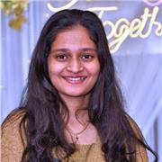 Passionate French tutor helping beginners build confidence and fluency.