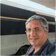 Preparo agli esami universitari e concorsi in materie giuridiche 
Sono un docente universitario a contratto e un avvocato 