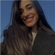 Offro lezioni private a bambini di scuole elementare, media e superiori sulla base delle loro esigenze