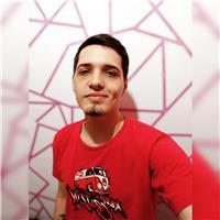 Me sumo a enseñar informática porque la experiencia que tuve fue mala, entonces me gustaría darles a los alumnos una buena experiencia para que puedan saber bien de informática y les sea útil en el día a día, es algo indispensable