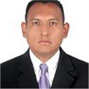 Profesor de Ingles que imparte clases a niños