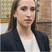 Soy una chica graduada en Educación Primaria y con experiencia trabajando en colegios con niños de 3-10 años.