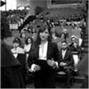 Cerchi un tutor? Dimmi di cosa hai bisogno e cominciamo