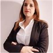 Laureata in giurisprudenza si rende disponibile per lezioni di diritto
